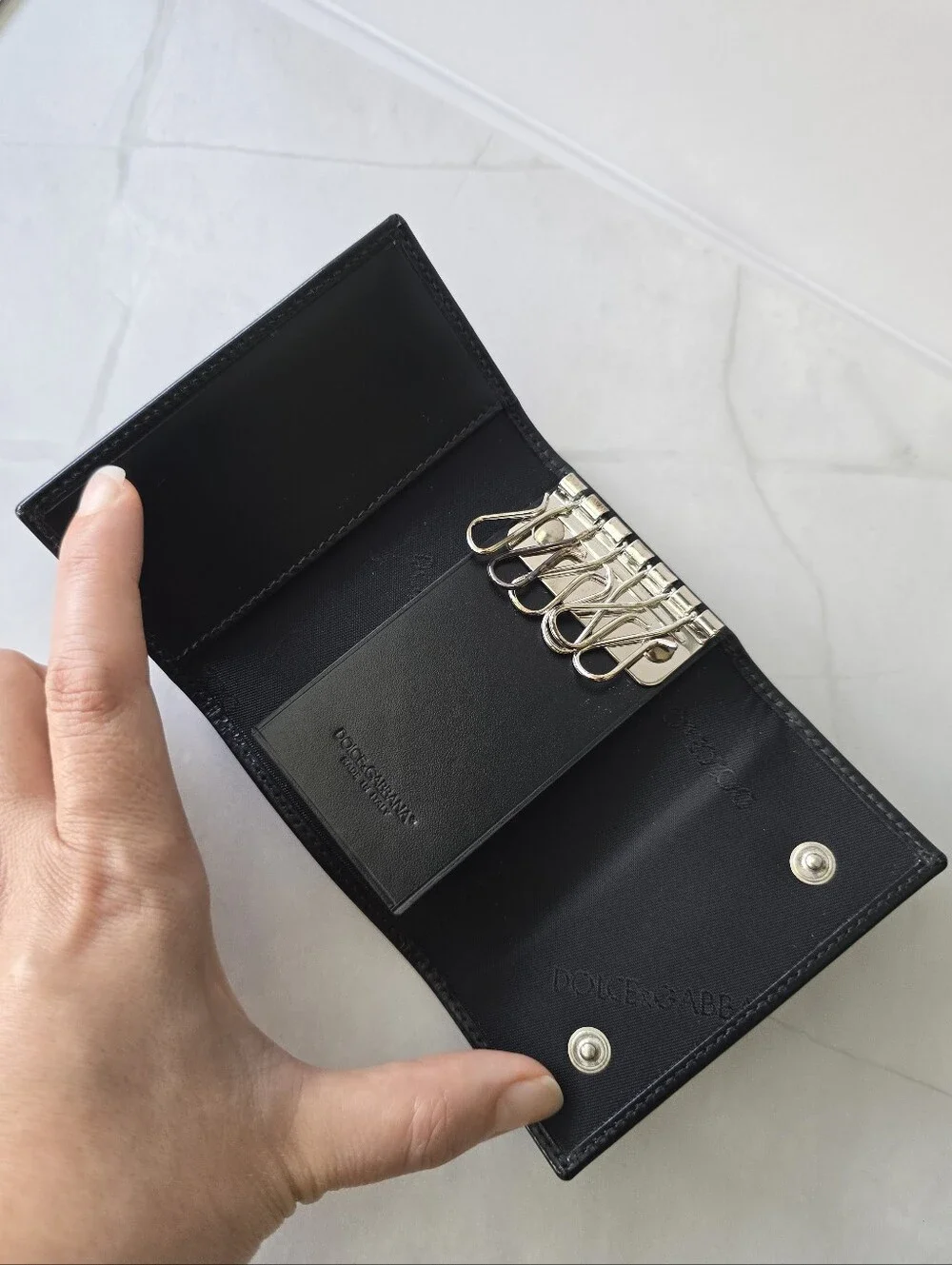🔑Dolce & Gabbana Black Leather 6 Key Holder